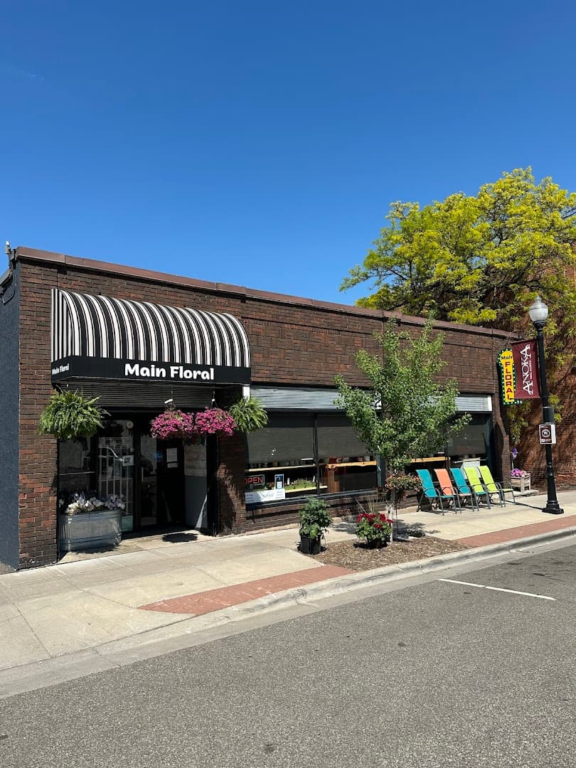 Main Floral - Image 1