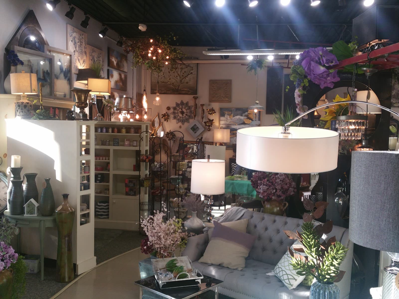 Country Floral - Image 1