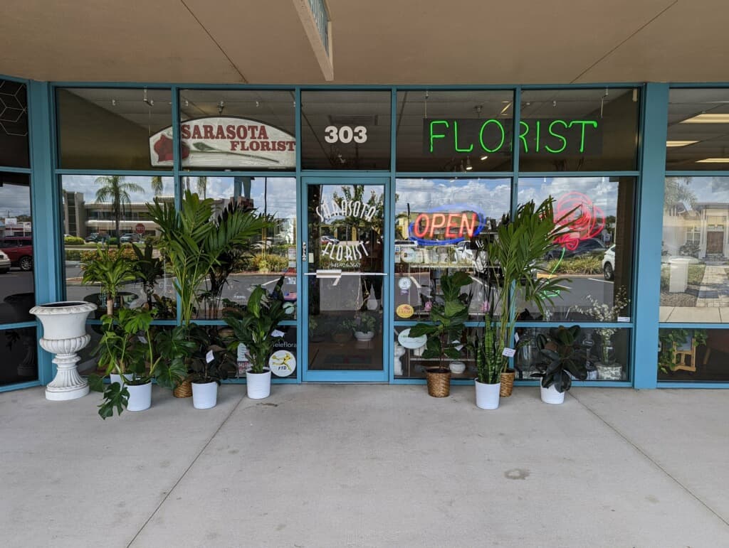 Sarasota Florist - Image 1