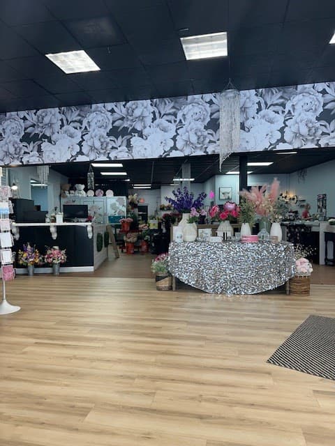 Design House of Flowers - Image 1