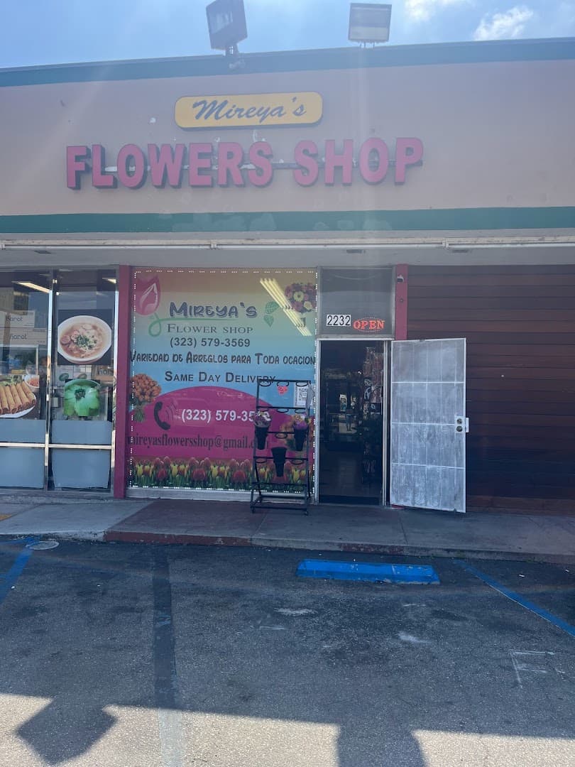 Mireya’s Flowers Shop - Image 1