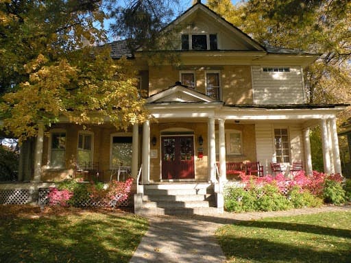 The Riter Mansion - Image 1