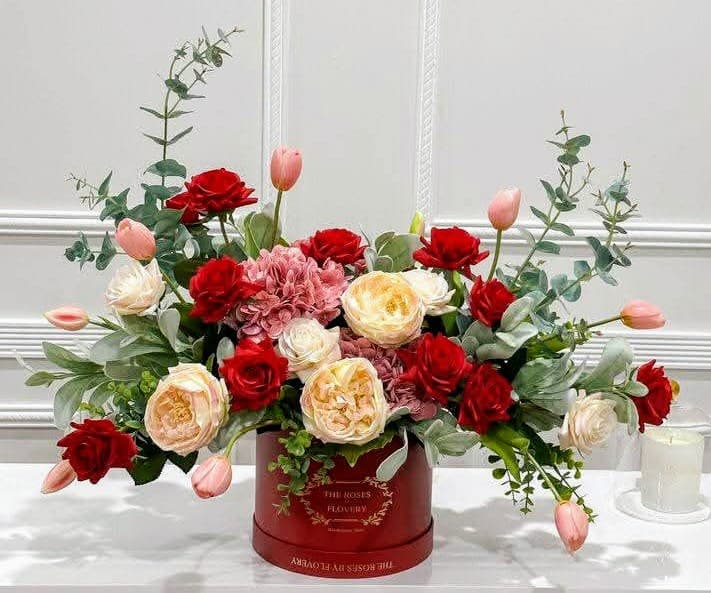 Country Chic Flowers - Image 1