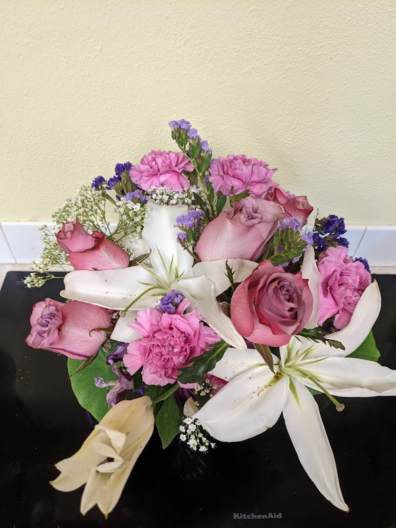 Captain's Flowers Prineville - Image 1