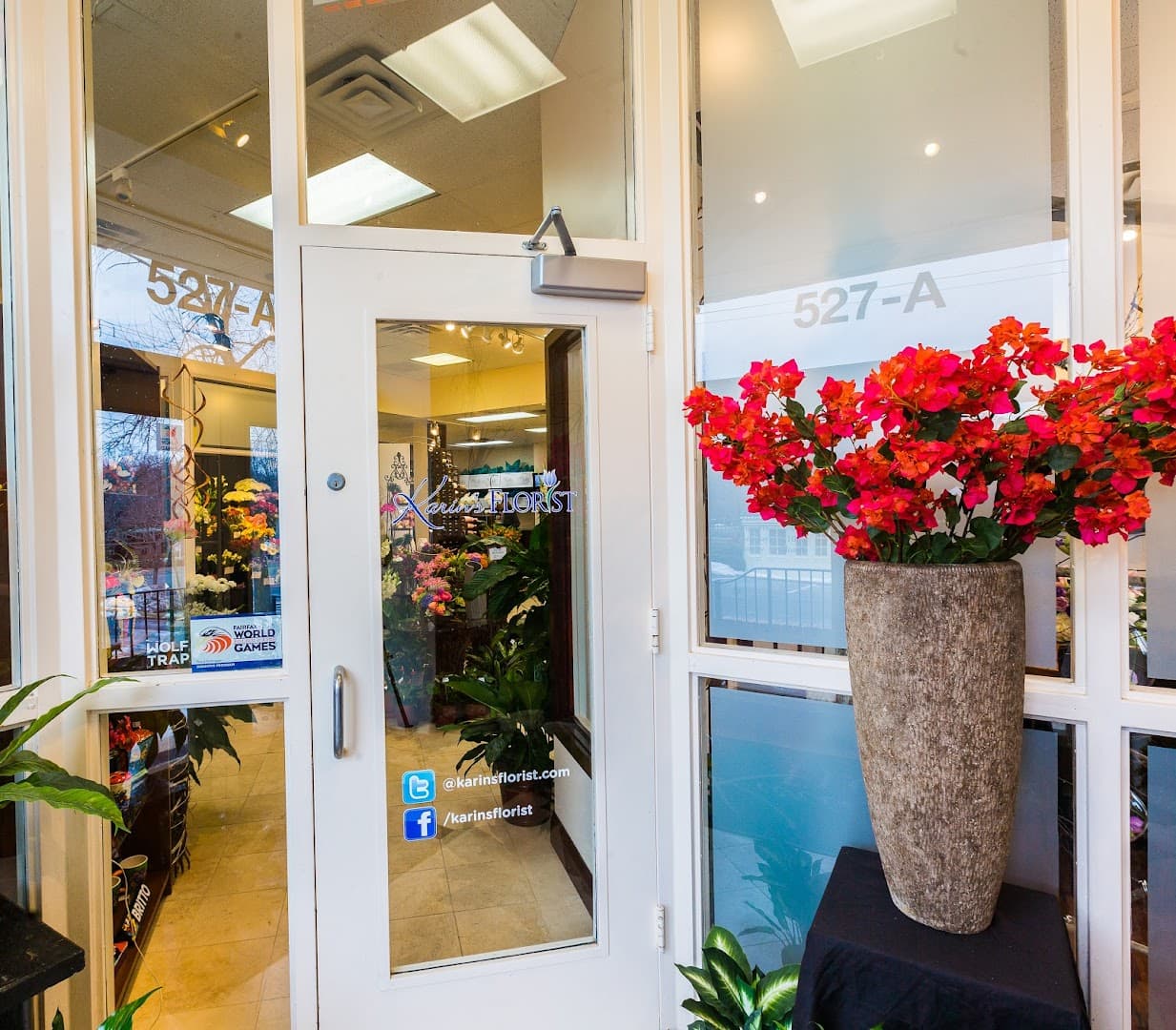 Karin's Florist - Image 1
