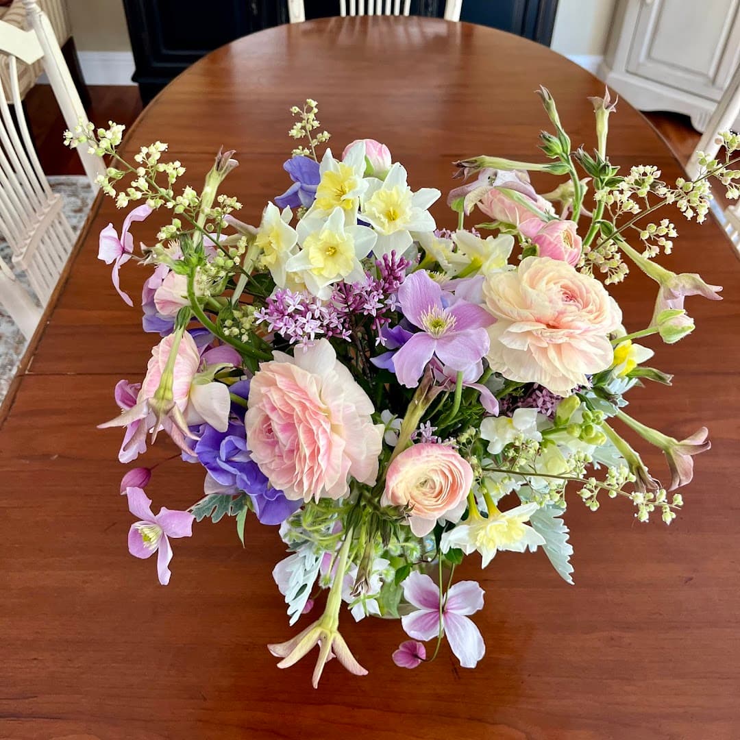 Swallows Secret Garden - Image 1