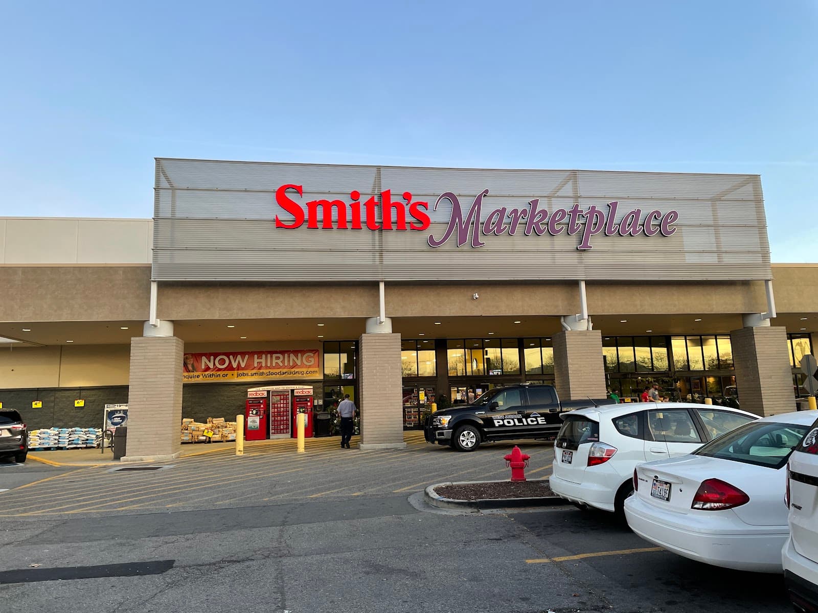 Smith's - Image 1