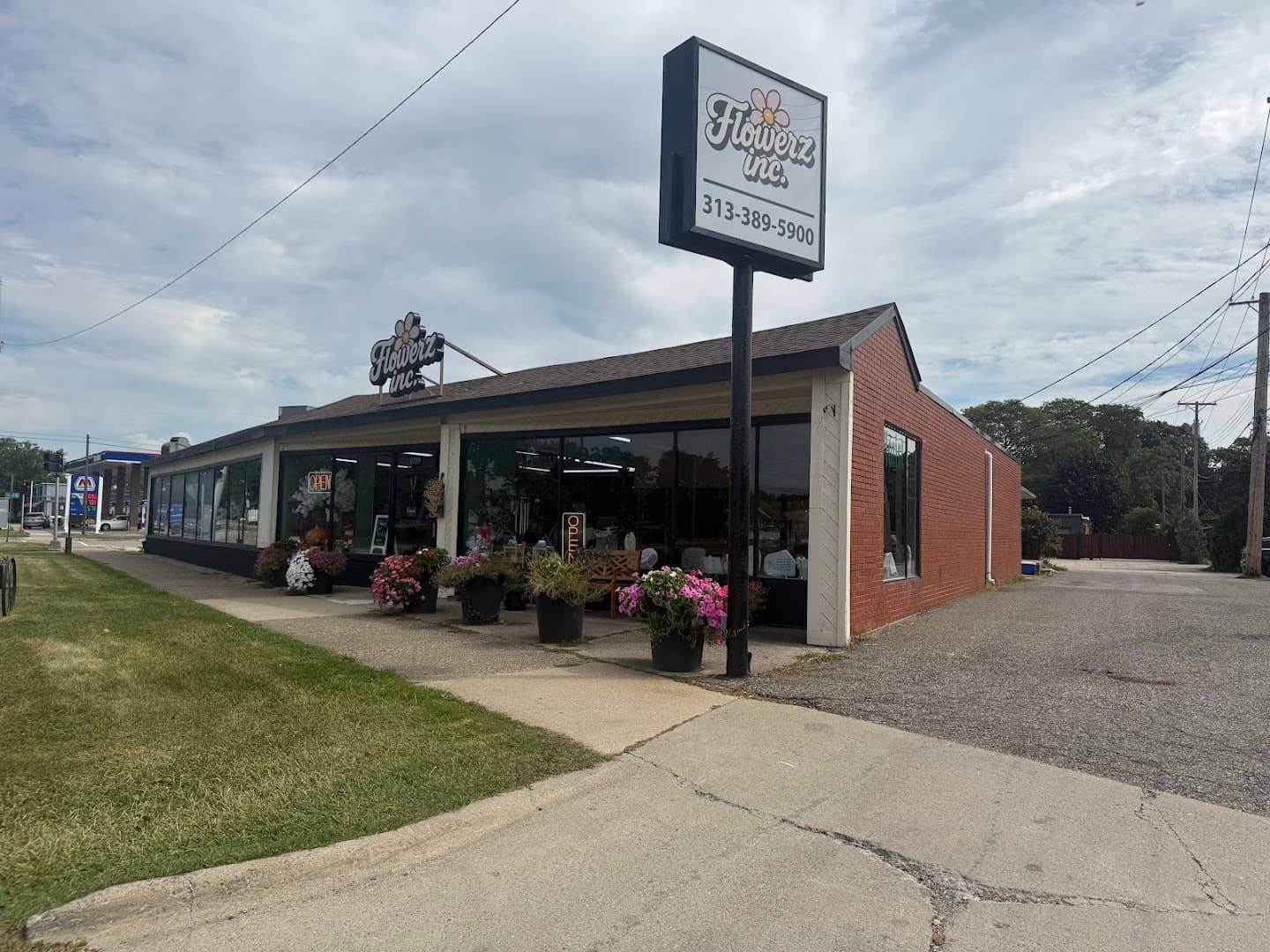 Flowerz Inc. - Image 1