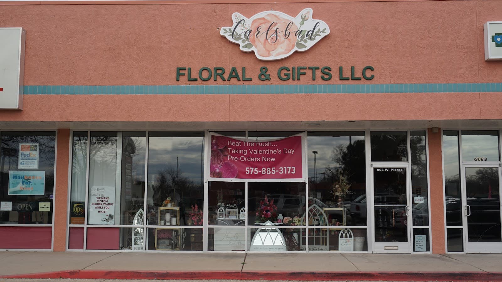 Carlsbad Floral & Gifts - Image 1