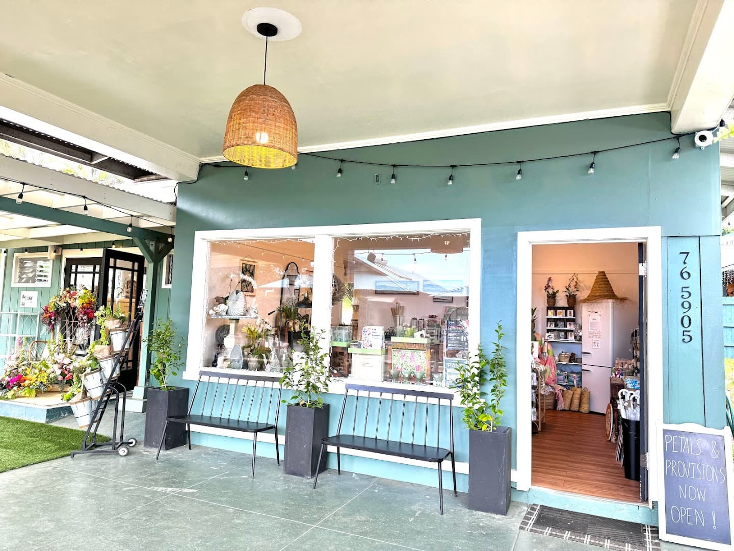 Petals & Provisions - Image 1