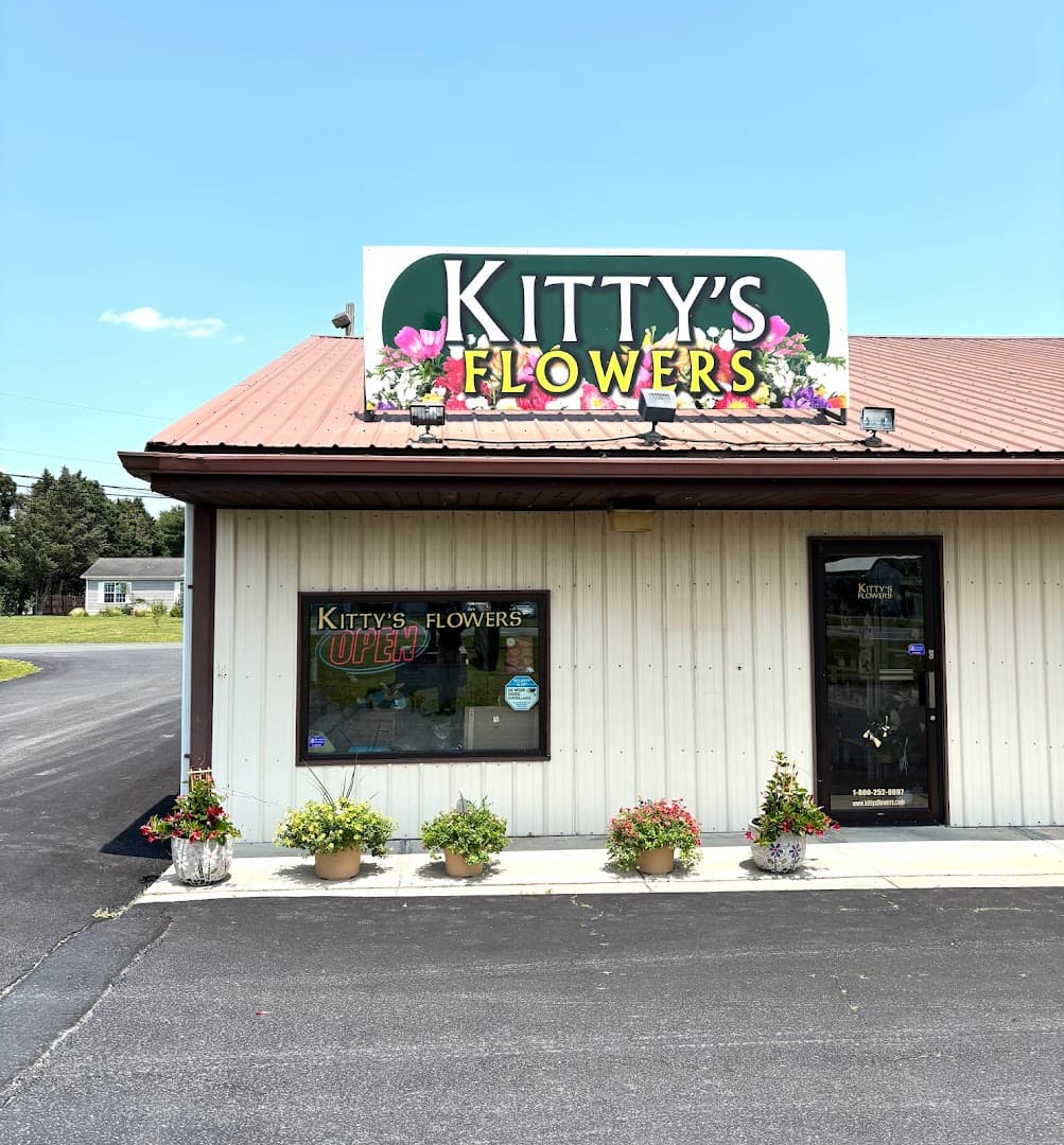 Kitty's Flowers - Laurel - Image 1