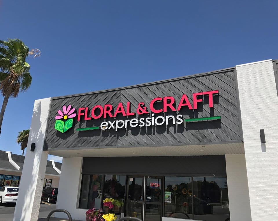 Floral And Craft Expressions - Image 1