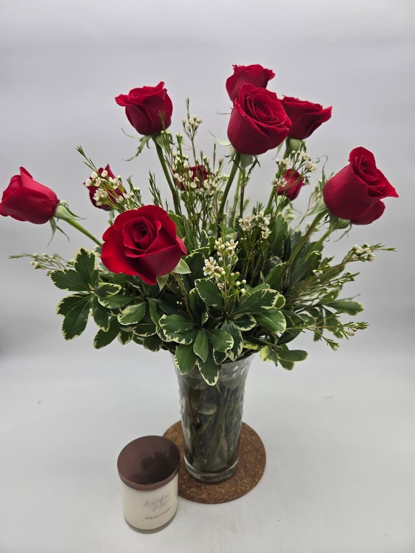 Big Bud's Florist - Image 1