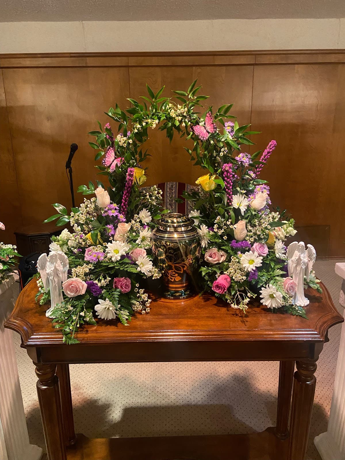 Little Flower Shop - Image 1