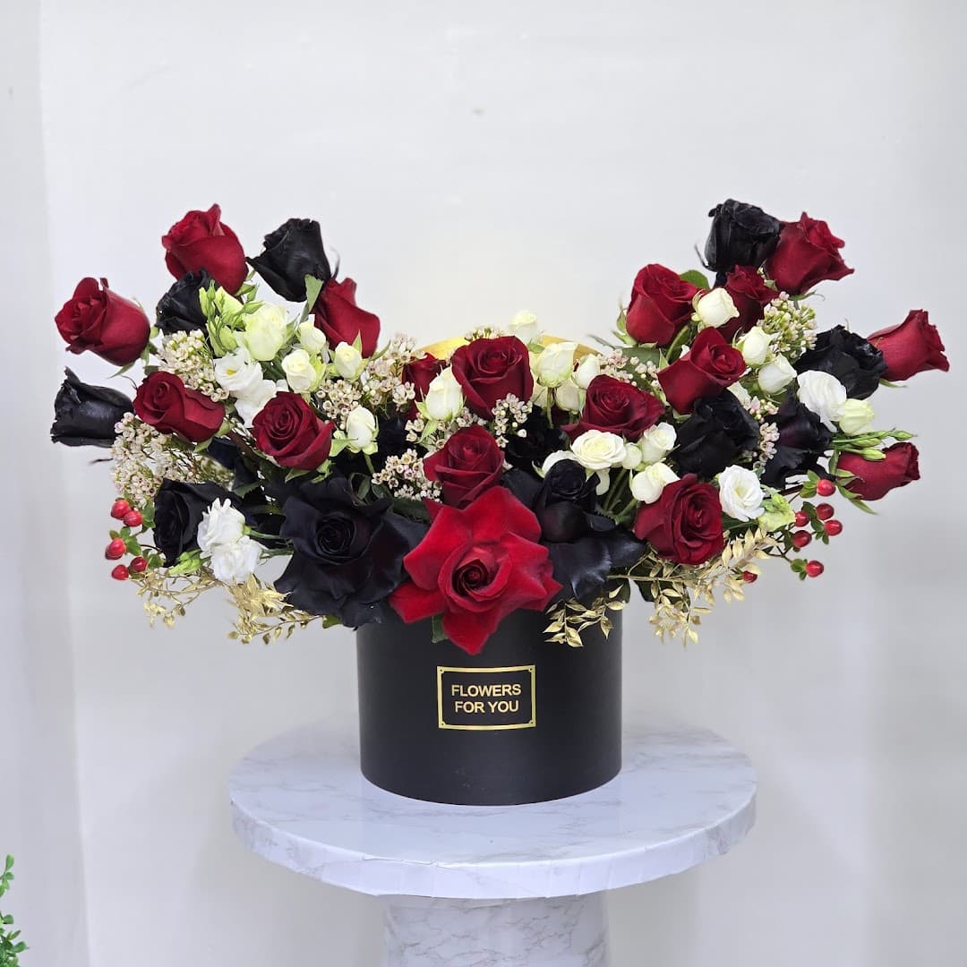 Rosebud Florist - Image 1