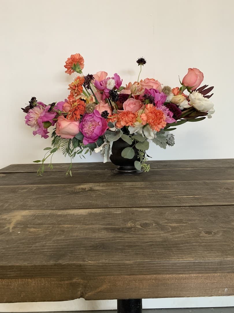 Tundra Rose Florals & Event Design - Image 1