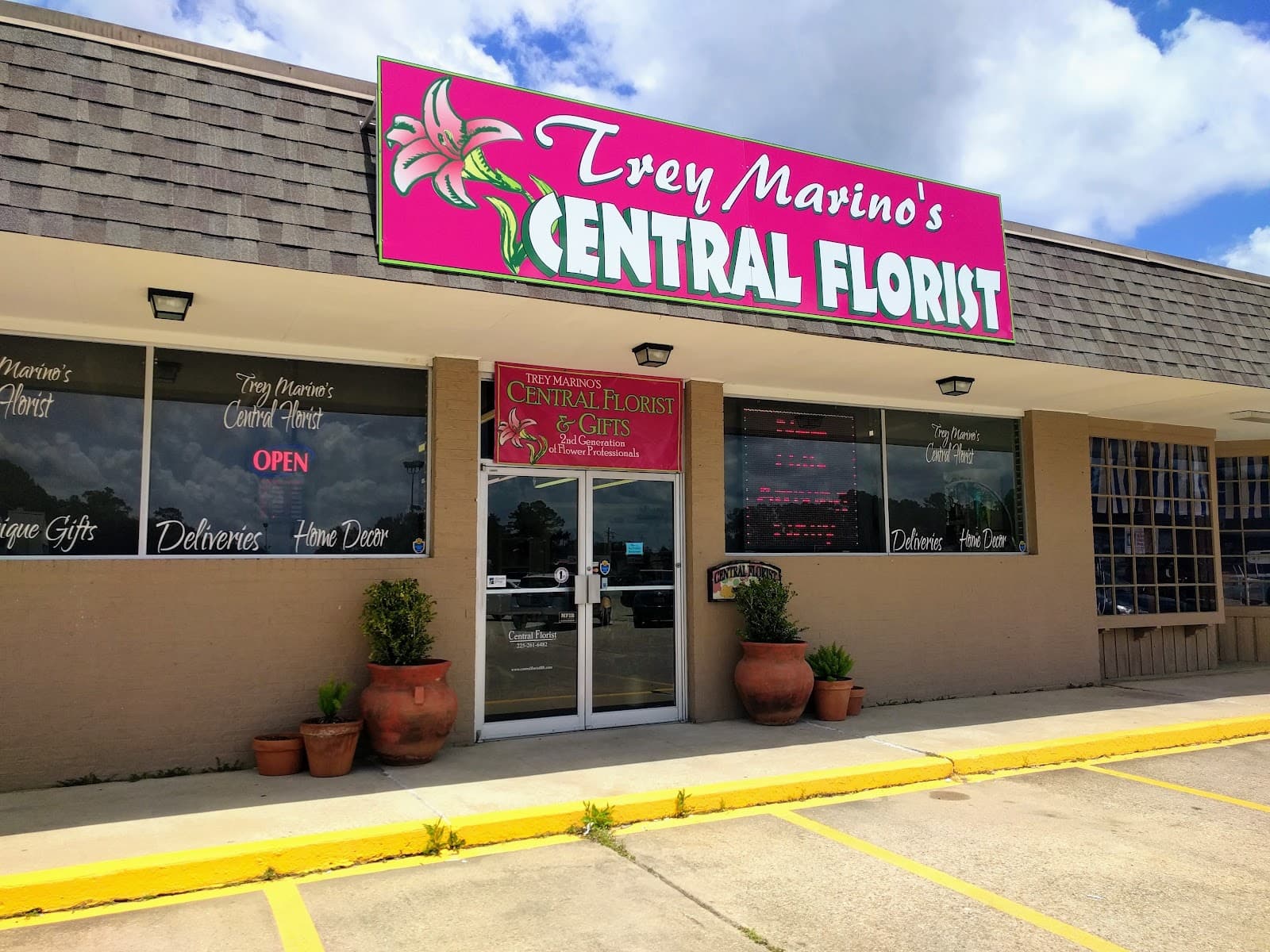 Trey Marino's Central Florist & Gifts - Image 1