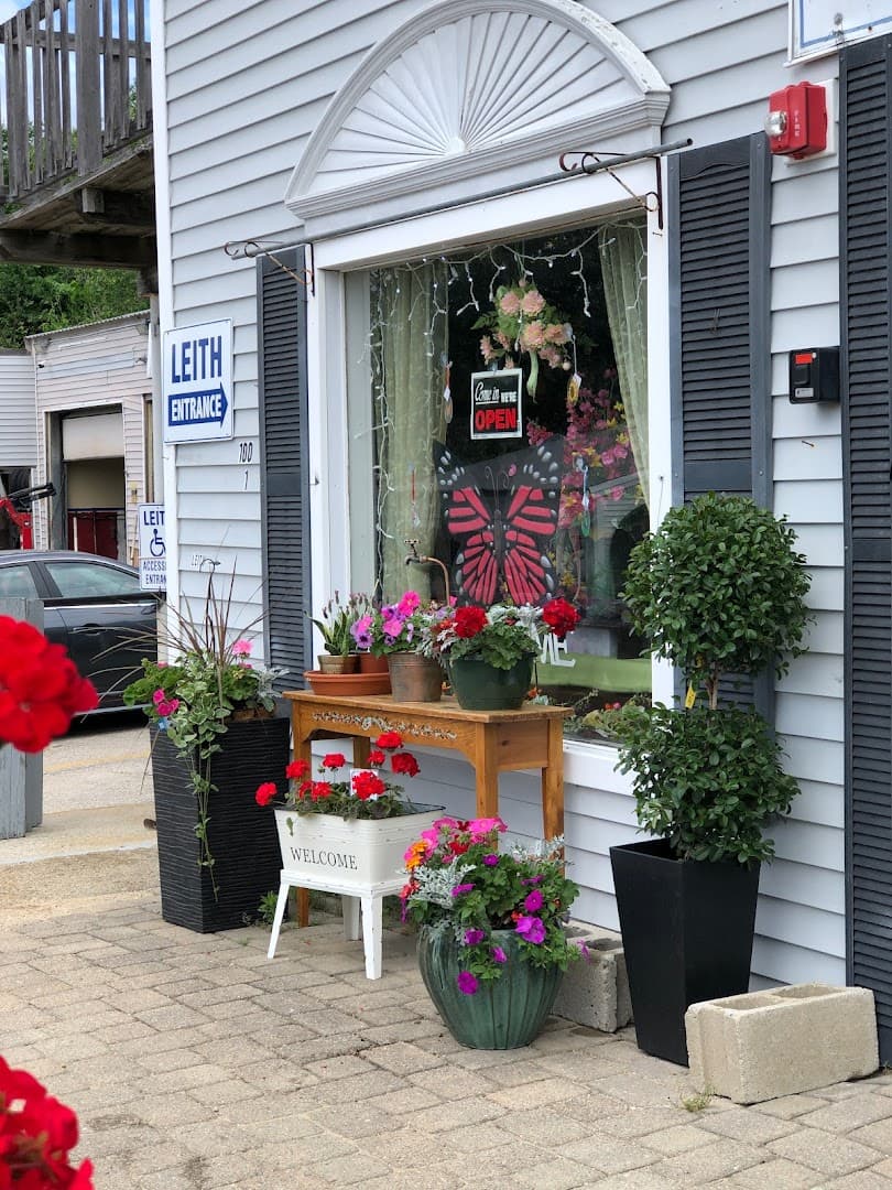 Leith Flower, Plant & Gift Shop - Image 1