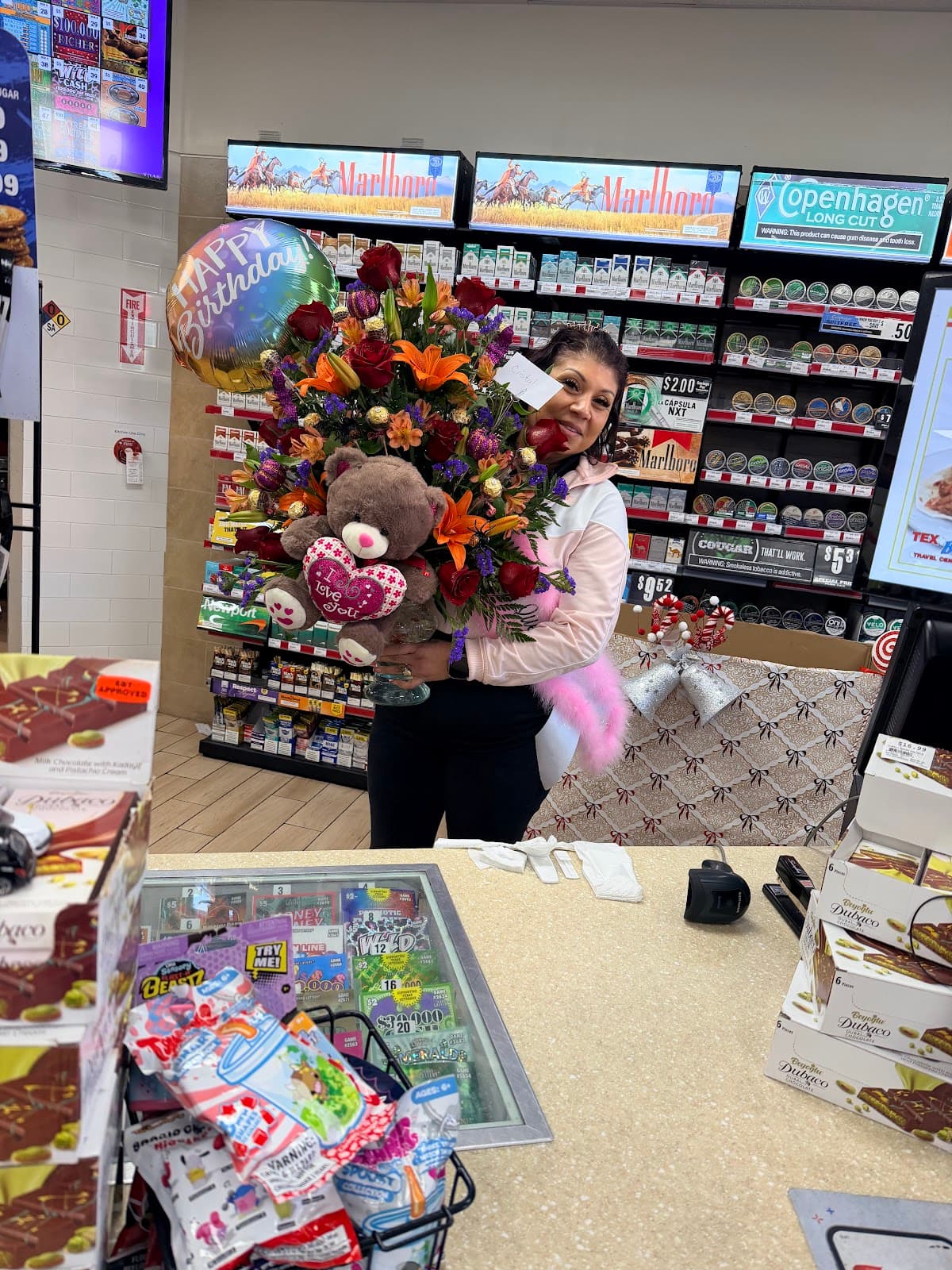 Yatziry’s Flower Shop - Image 1