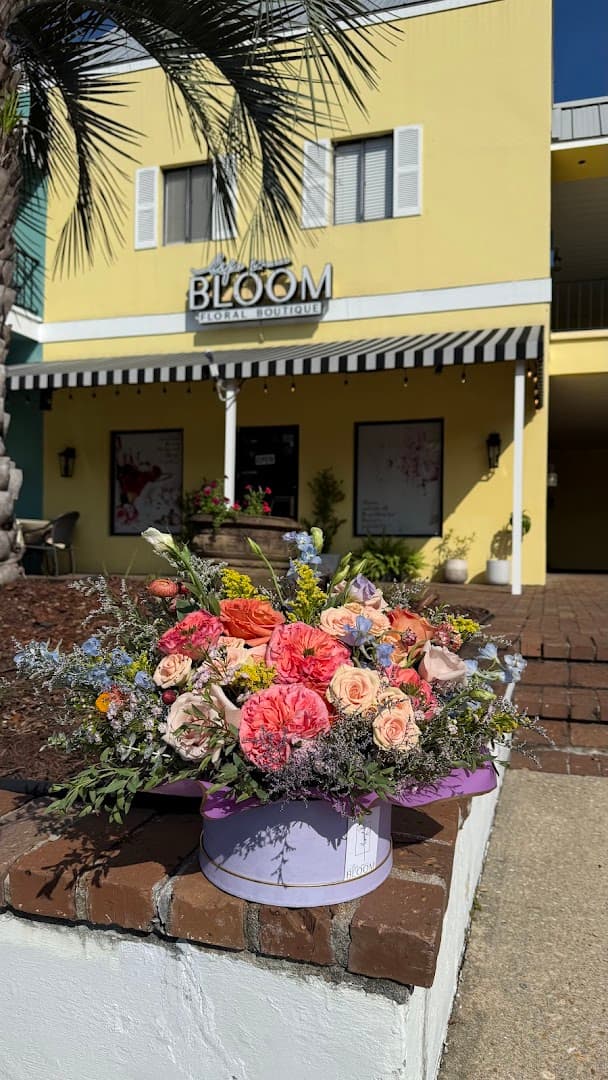 Life In Bloom Floral Boutique - Image 1