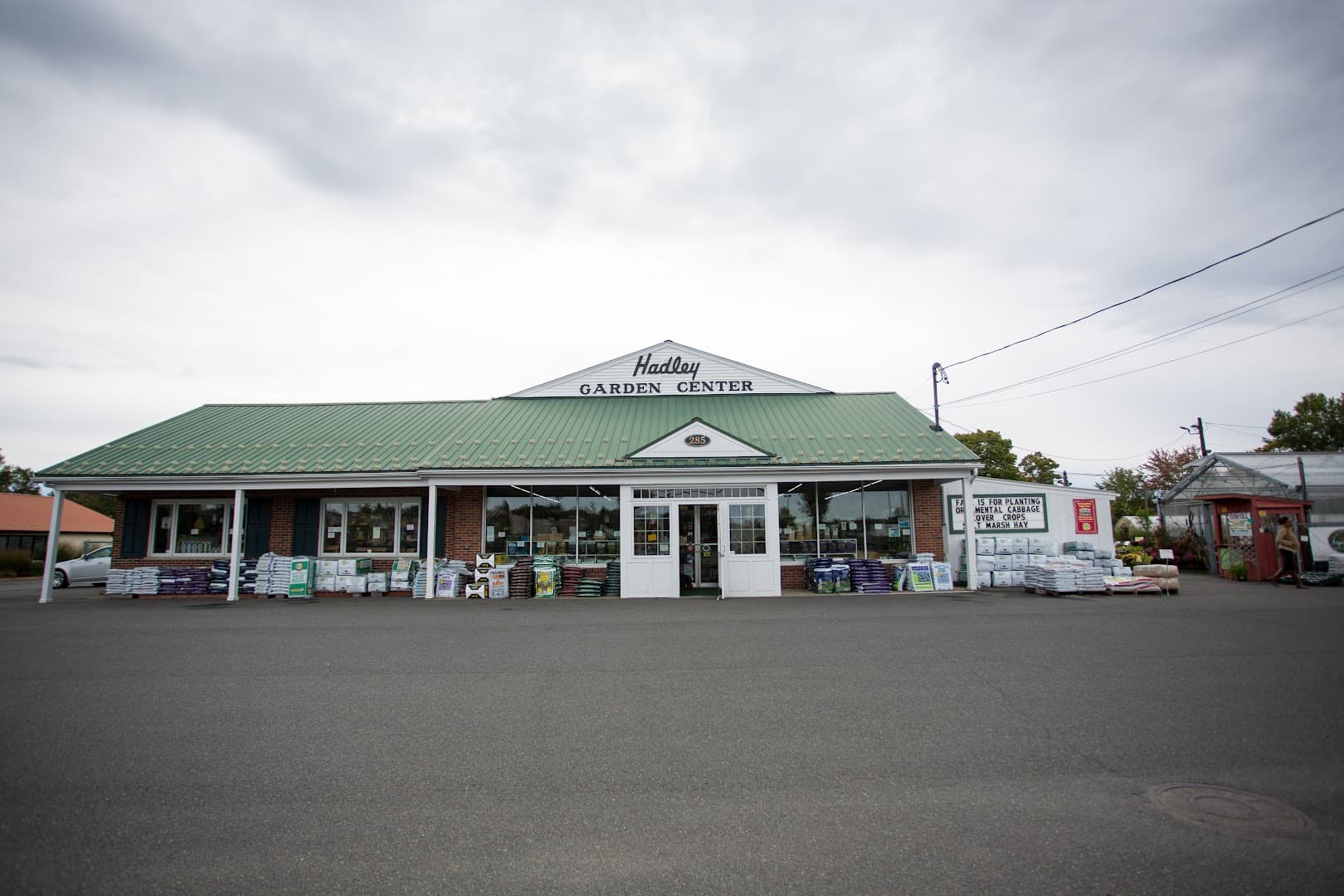 Gardener's Supply - Image 1