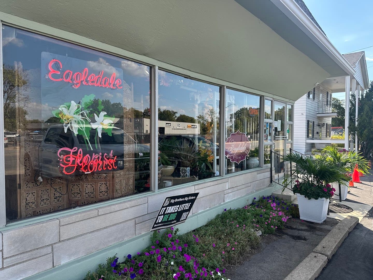 Eagledale Florist - Image 1