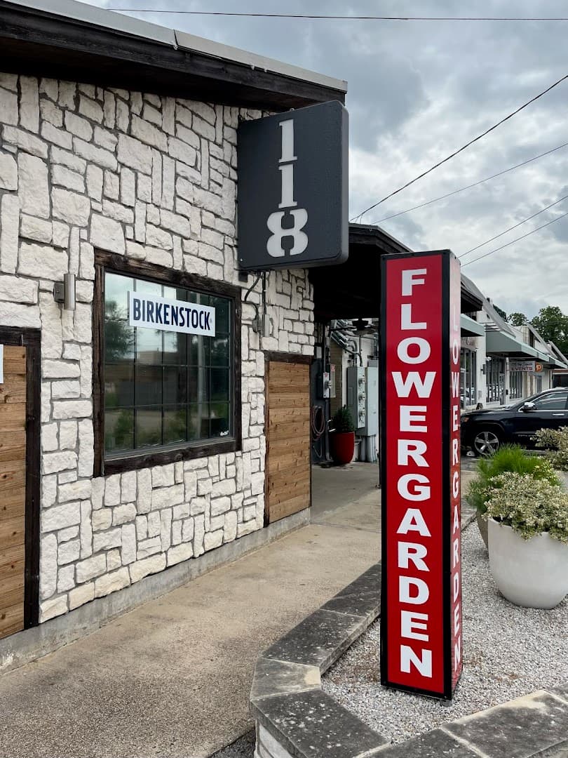 Flowergarden118 - Image 1