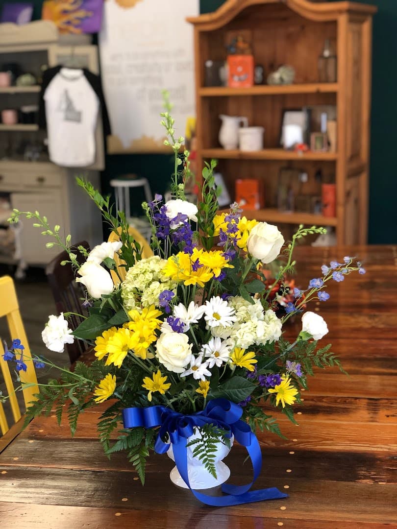 St Maries Floral & Gift - Image 1