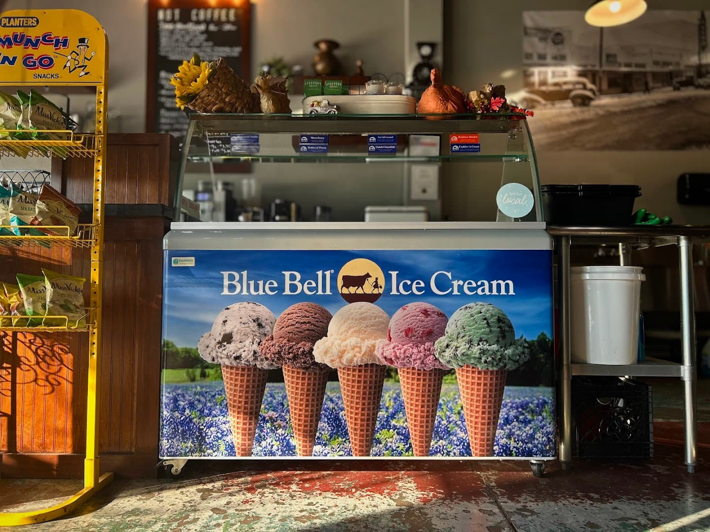 The Crossing Coffee Shop - Image 1