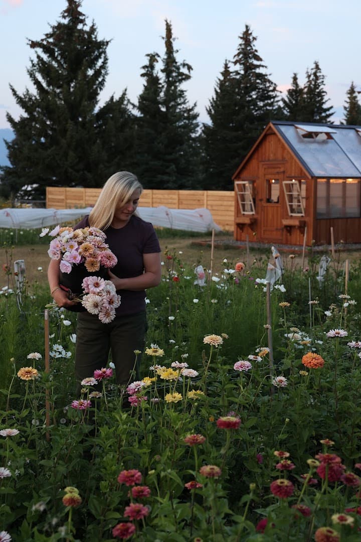 Bombus Botanics - Image 1
