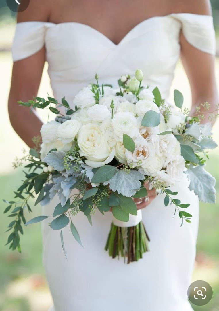 Bloom Luxury Box - Image 1