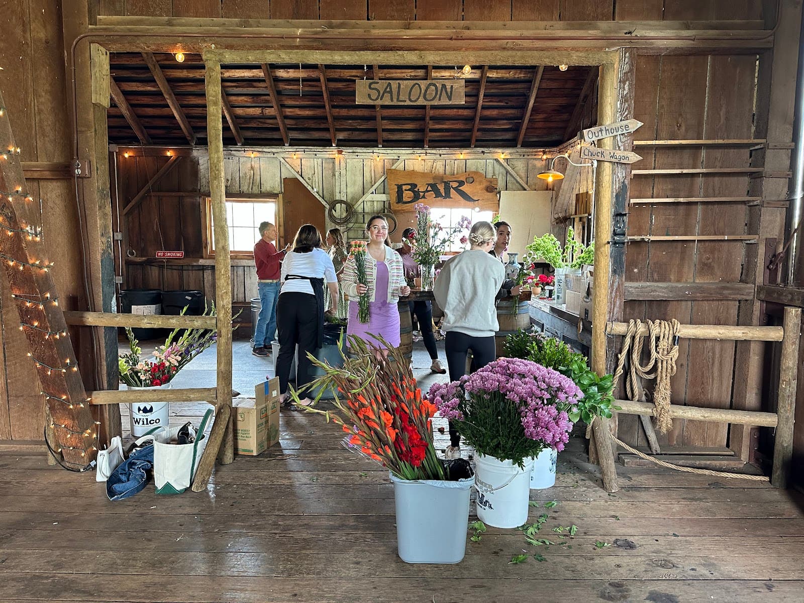 Portland Wholesale Florist - Image 1