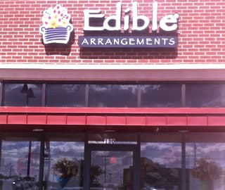 Edible Arrangements - Image 1