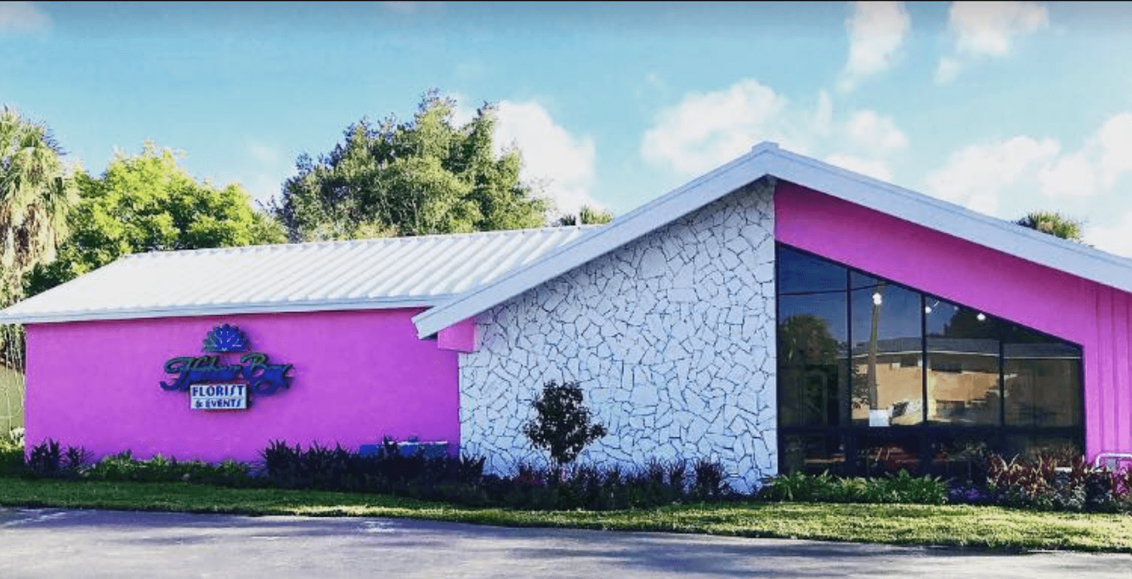 Harbour Bay Florist & Events - Image 1