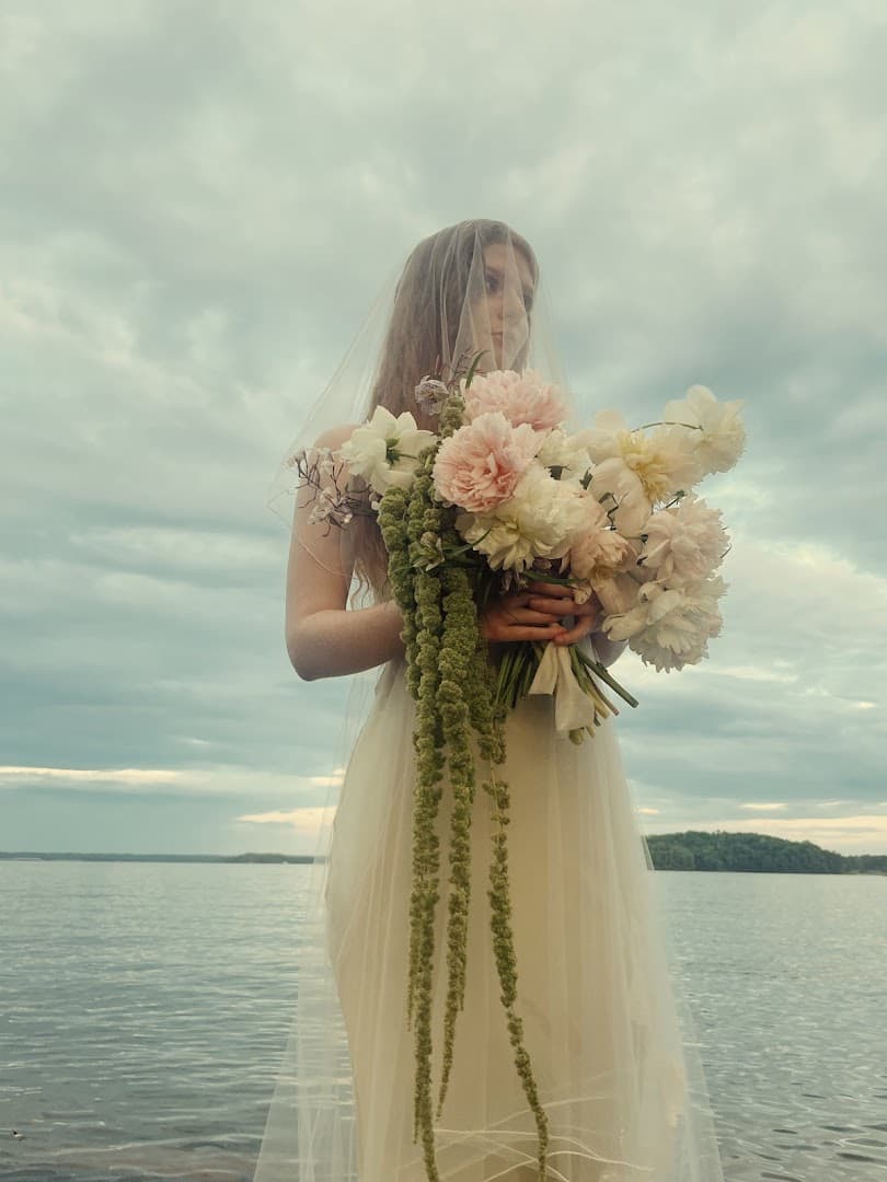 Lanier Blooms - Image 1