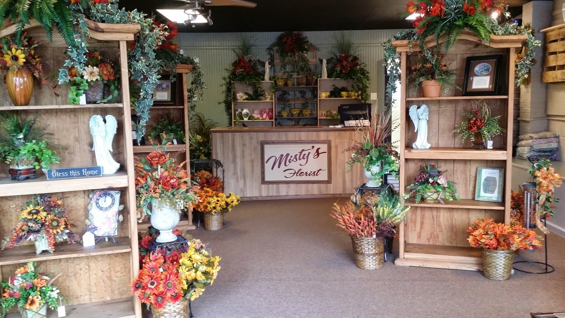 Misty's Florist - Image 1