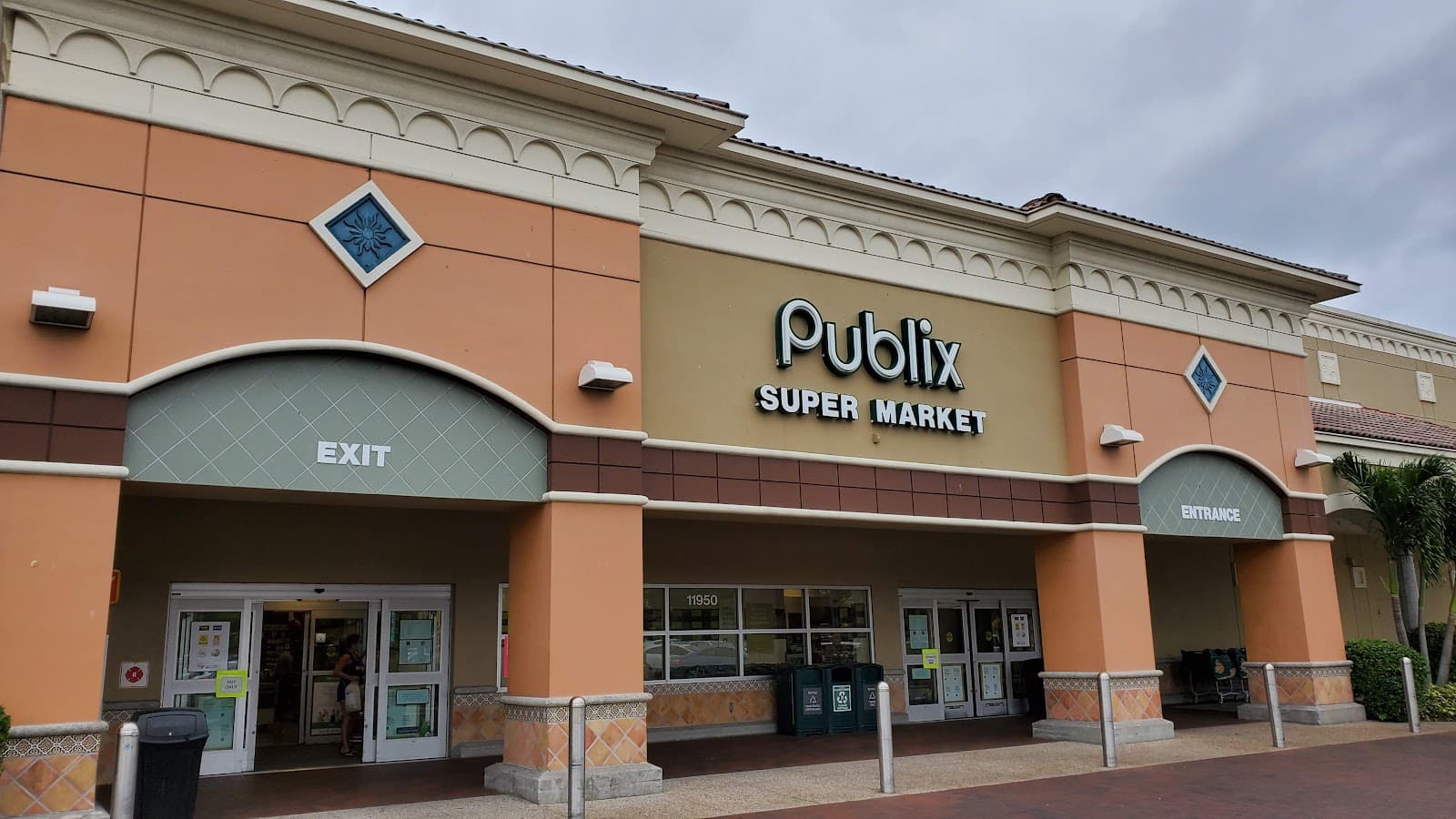 Publix Super Market at Town Square At Wellington - Image 1