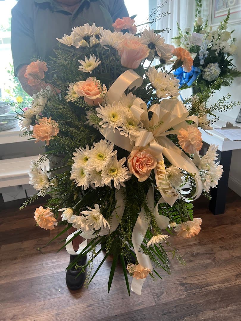 Charlie's Florist - Image 1