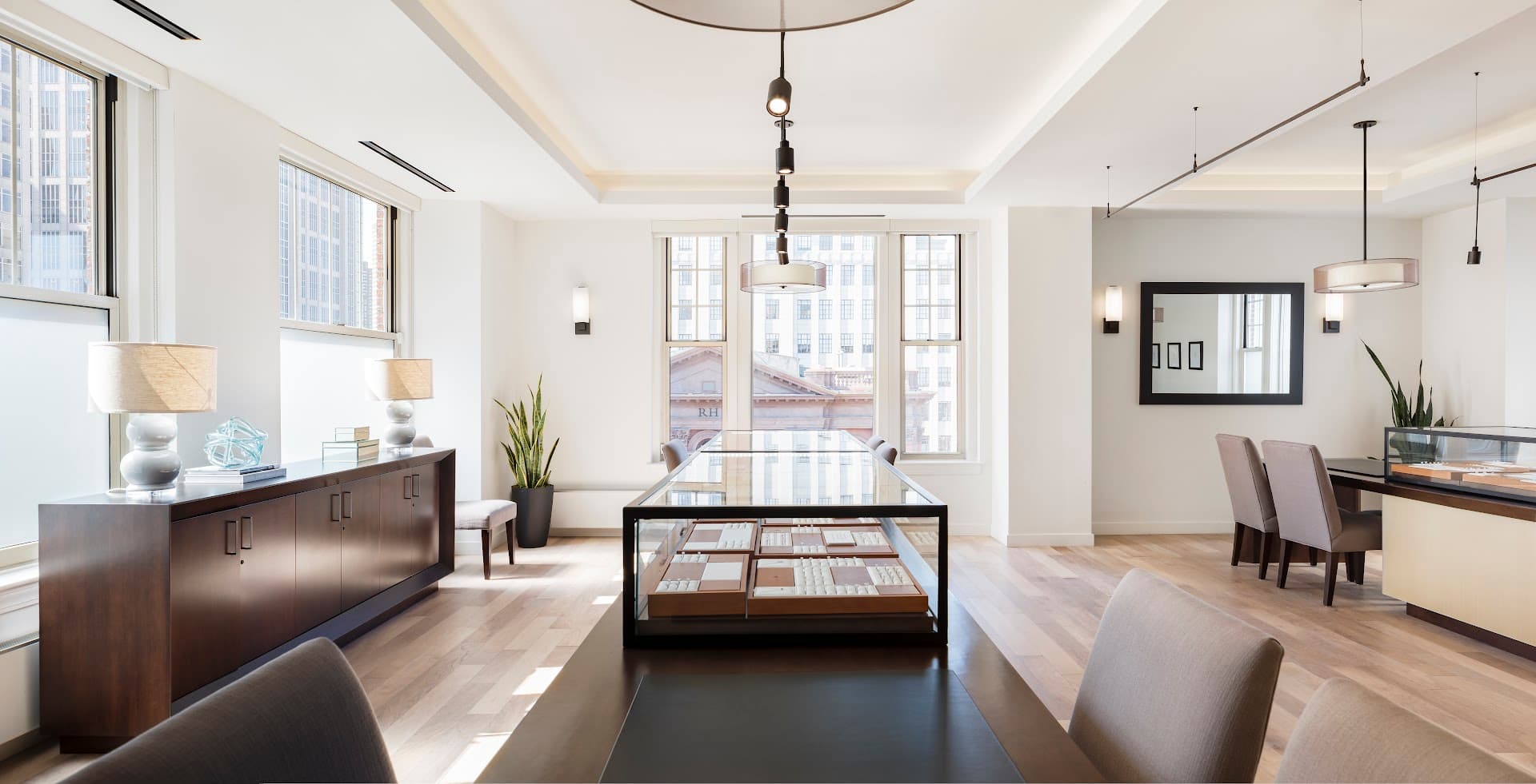 Brilliant Earth - Image 1