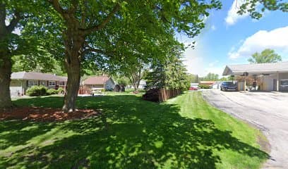 St Charles Florist & Delivery - Image 1