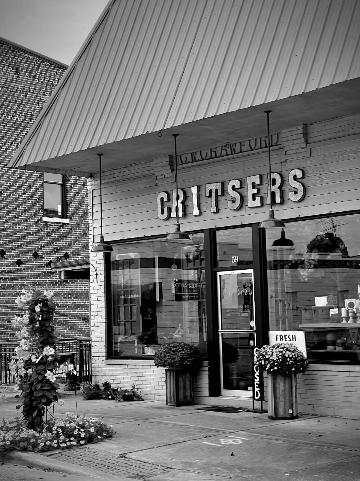 Critser's Flowers & Gifts - Image 1