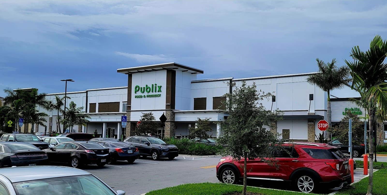 Publix Super Market at Monarch Town Center - Image 1