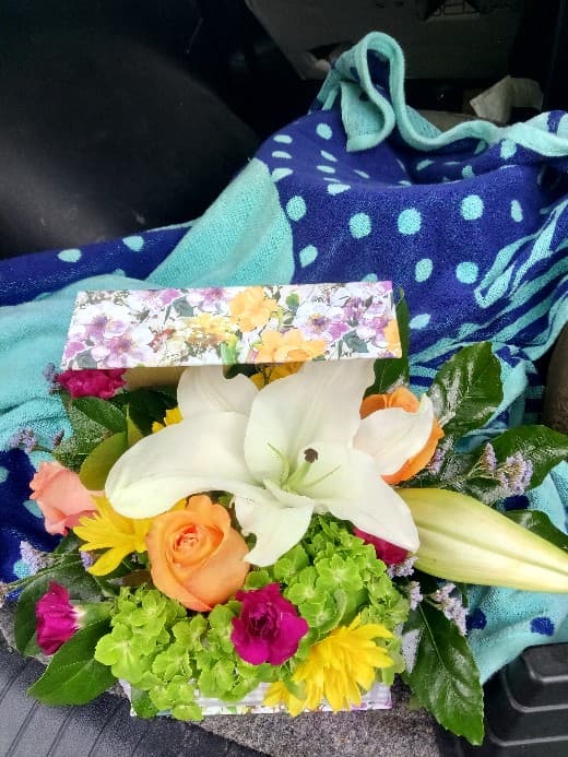 Stems Floral Inc - Image 1