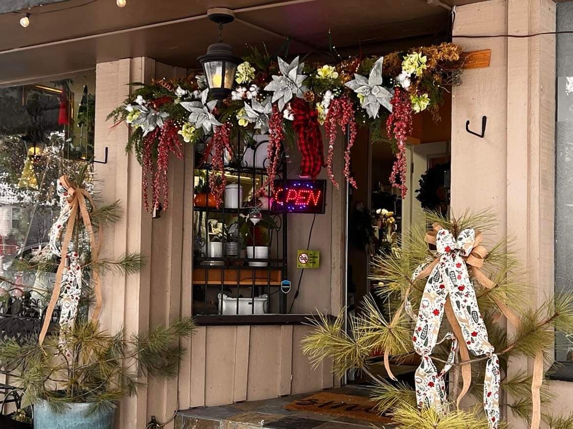 A Town & Country Floral - Image 1