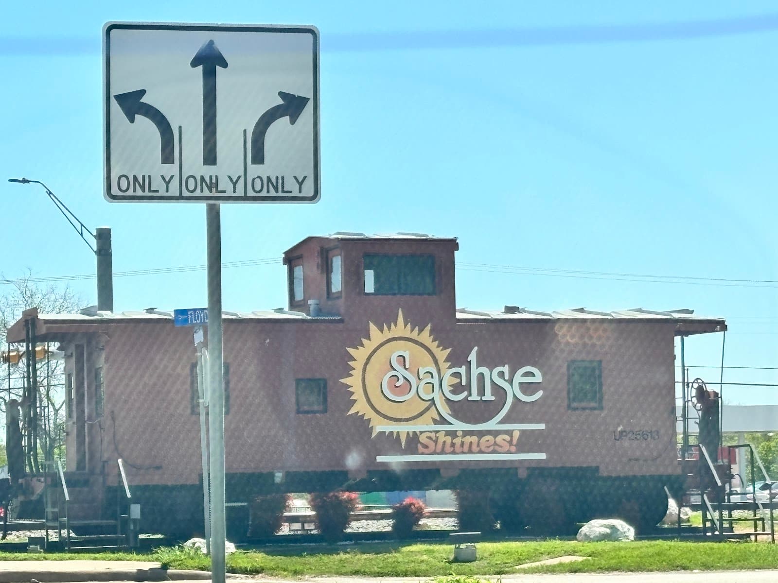 Rowlett Florist - Image 1