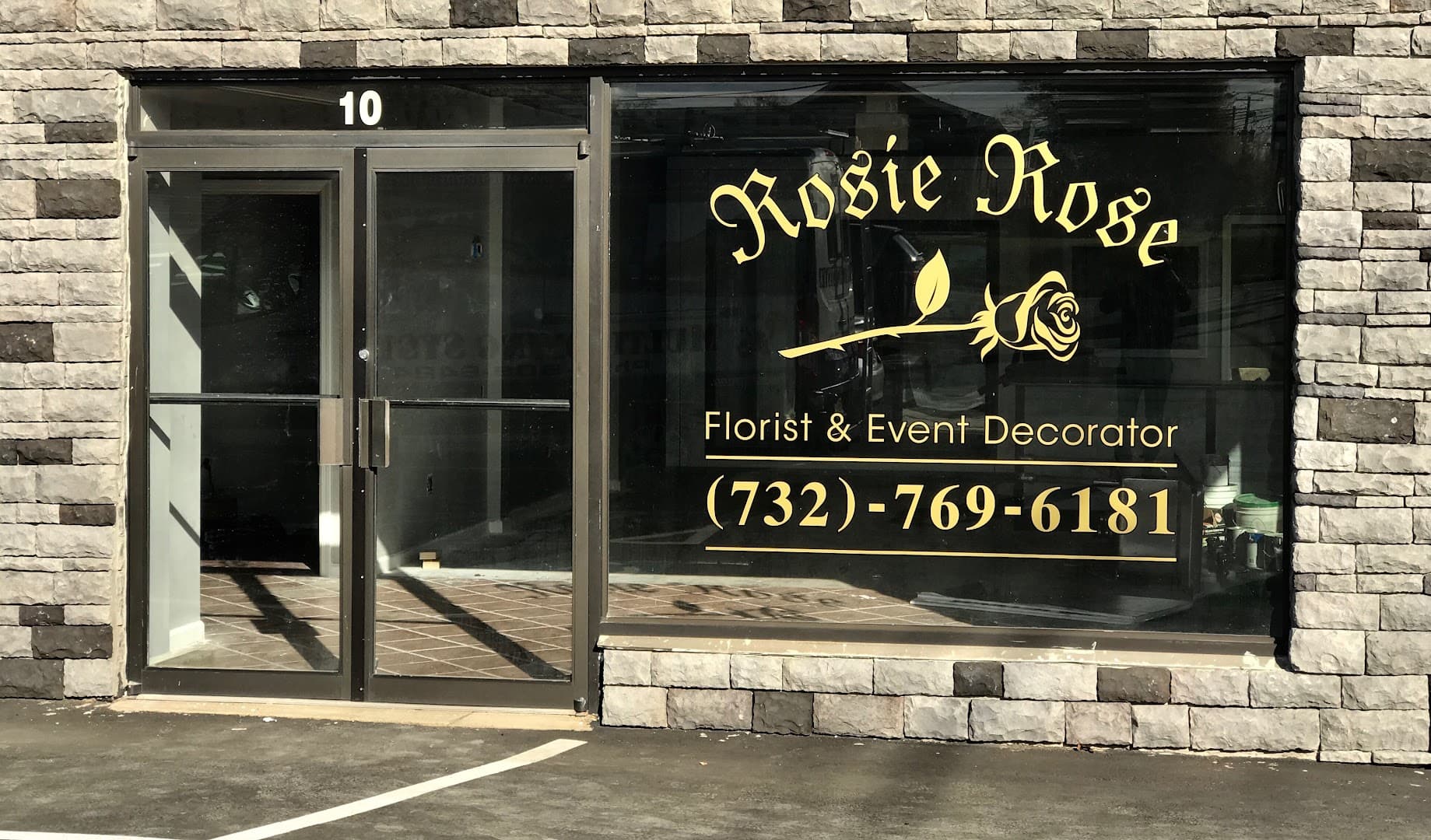 Rosie Rose - Image 1