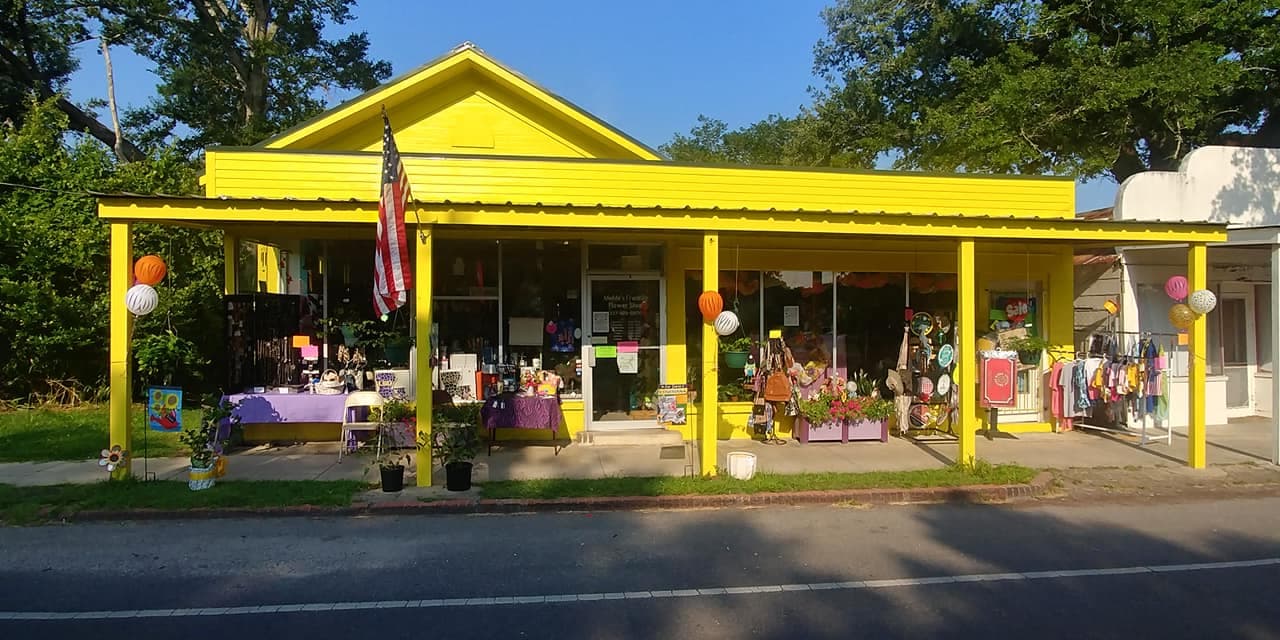 Meme's Franklin Flower Shop - Image 1