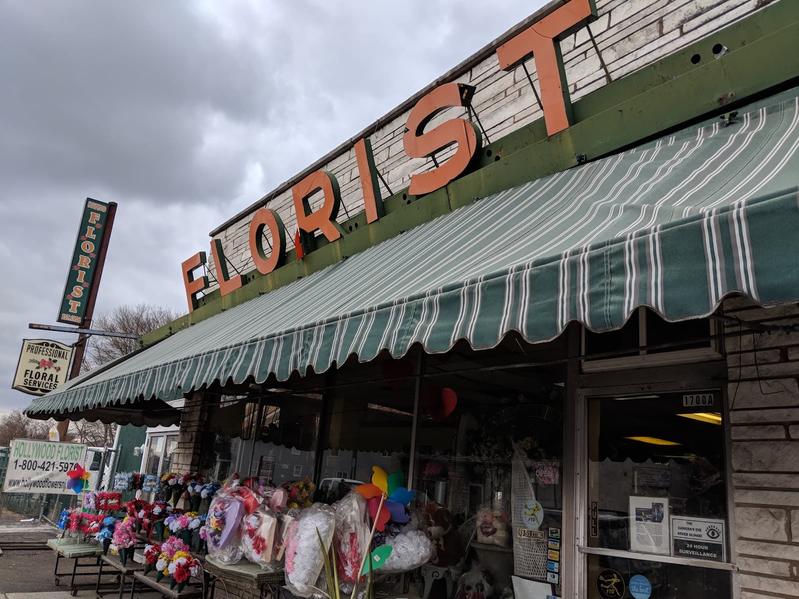 Hollywood Florist - Image 1