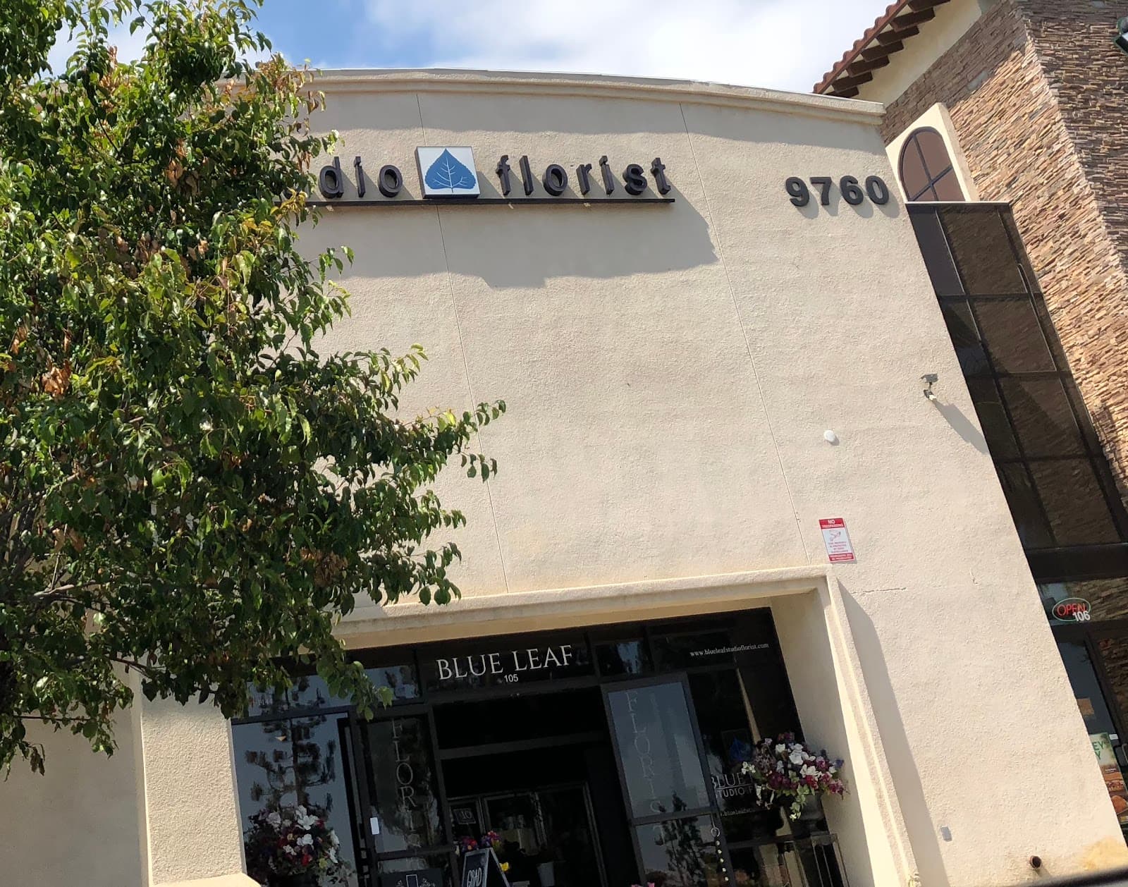 Blue Leaf Studio Florist - Image 1