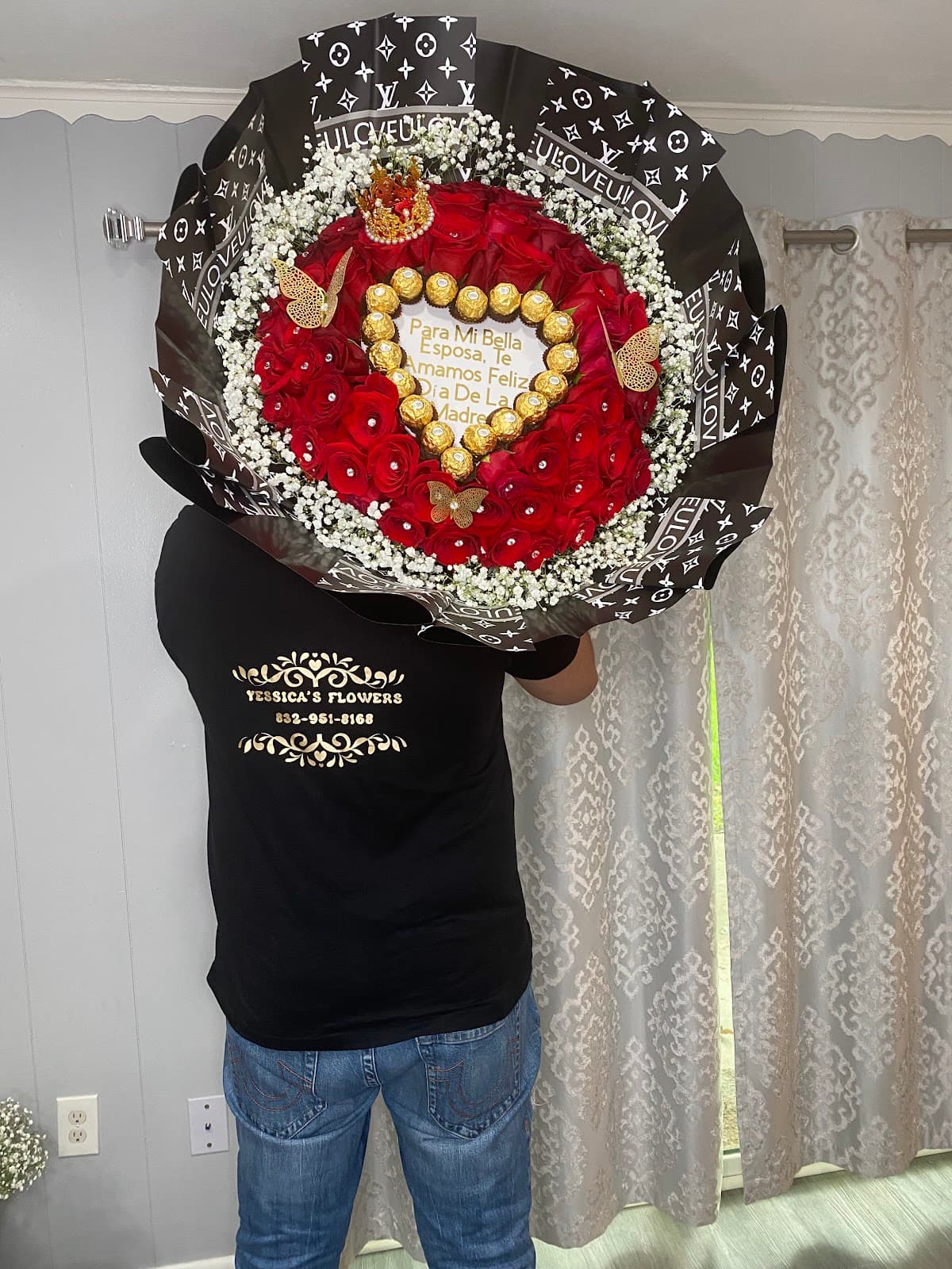 Yessica’s Flowers - Image 1